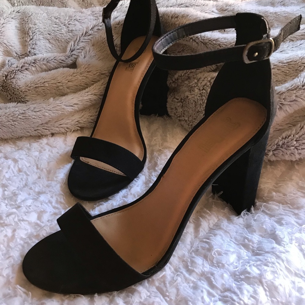 NEVER WORN!! Black Suede High Heels